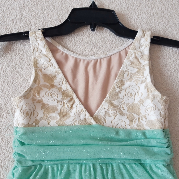 Dance Costume - Picture 4 of 6